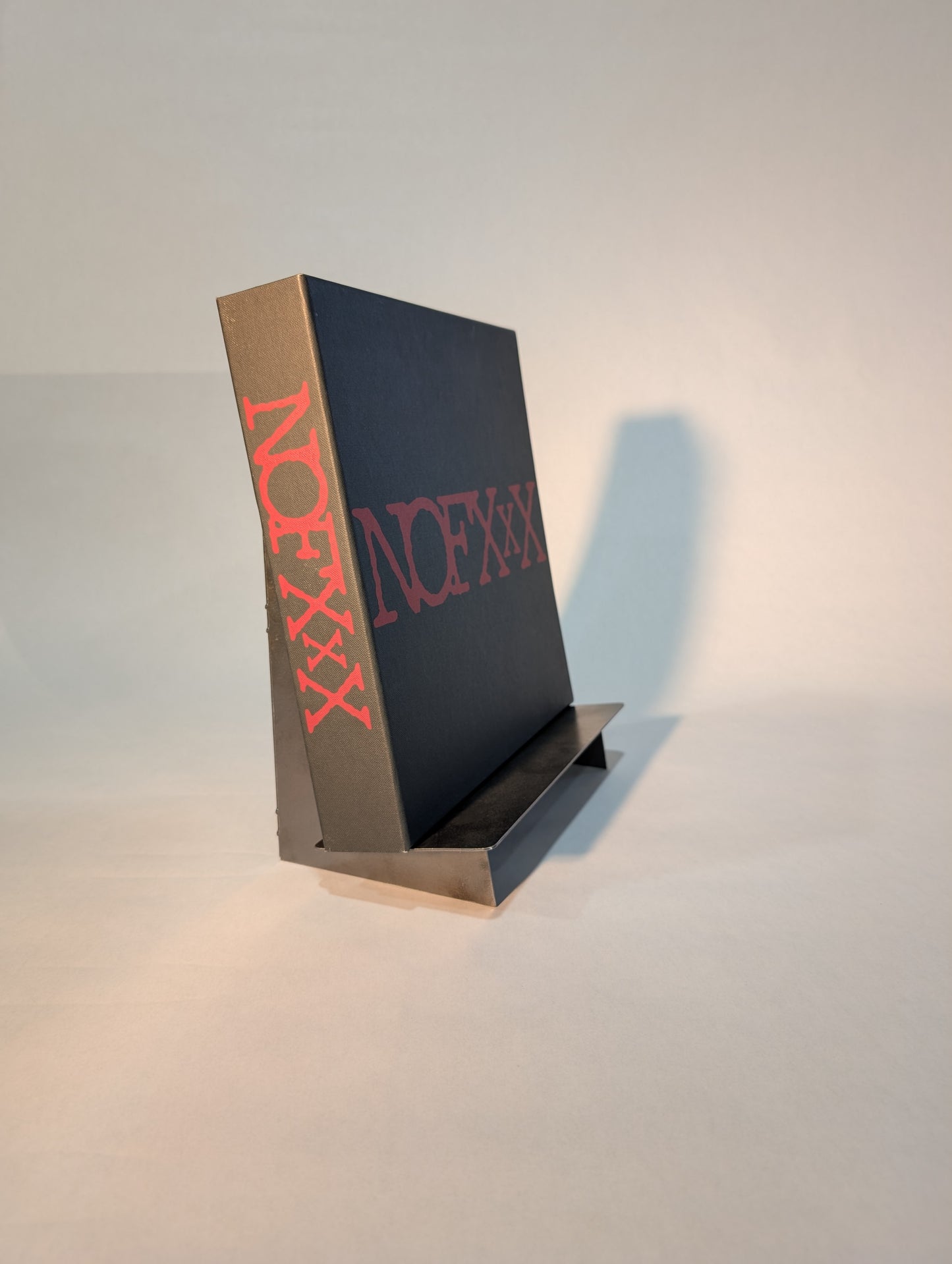 Vinyl Logo Stand